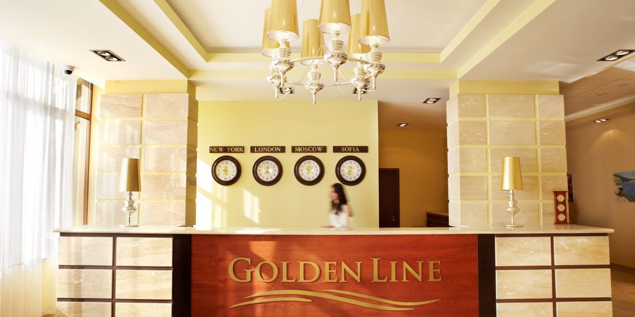 Aparthotel Golden Line 4*  Nisipurile de Aur 