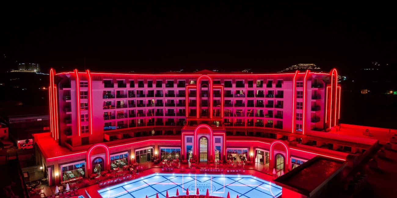 Hotel The Lumos Deluxe Resort 5*  Alanya 