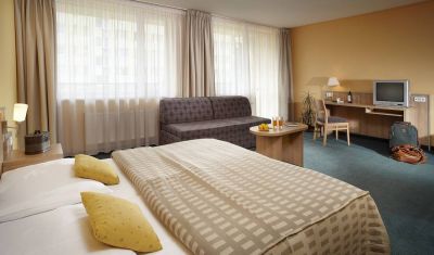 Imagine pentru City Breack Praga Hotel Fortuna West 3* valabile pentru Europa