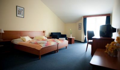 Imagine pentru Hotel Arcus Residence 3* - Demipensiune valabile pentru Litoral 2024