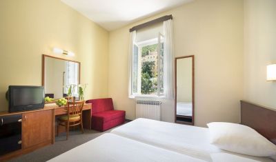 Imagine pentru Hotel Istra 3* valabile pentru Litoral 2024
