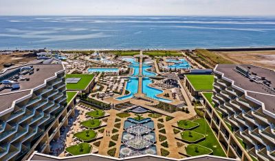 Imagine pentru Hotel Wave Resort 5* valabile pentru Litoral 2024