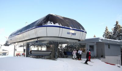 Imagine pentru Hotel Habakuk 5* - Demipensiune valabile pentru Munte Ski 2023/2024