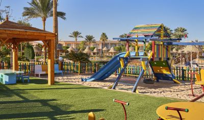 Imagine pentru Hotel Parrotel Beach Resort 5* valabile pentru Revelion 2024