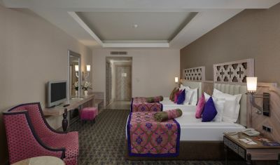 Imagine pentru Hotel Royal Alhambra Palace 5* valabile pentru Revelion 2024