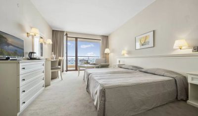 Imagine pentru Hotel Riviera Beach 5*  valabile pentru Rusalii 2022