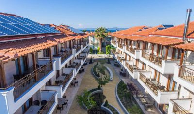 Oferta pentru Litoral 2024 Apanemia Halkidiki Apartments - Fara Masa