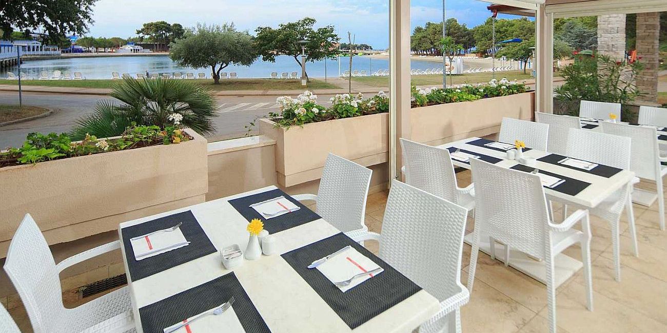 Apartamente Sol Stella Maris 3*  Umag 