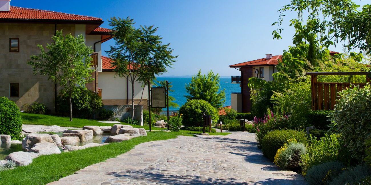 Aparthotel Garden of Eden 4*  Sveti Vlas 