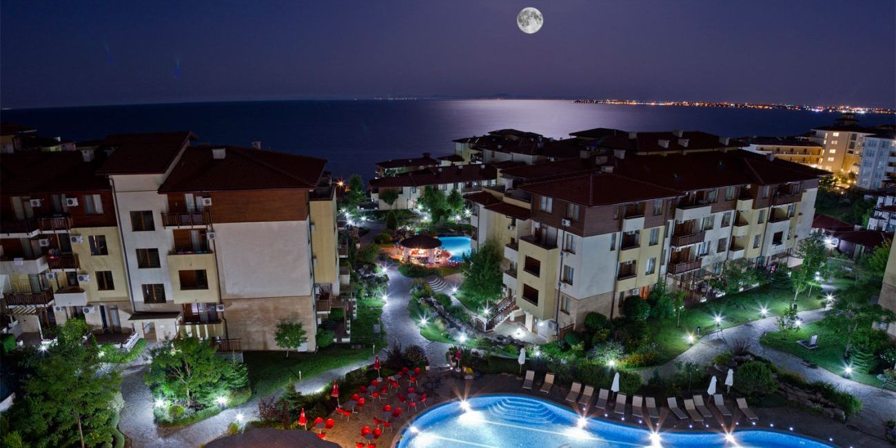 Aparthotel Garden of Eden 4*  Sveti Vlas 