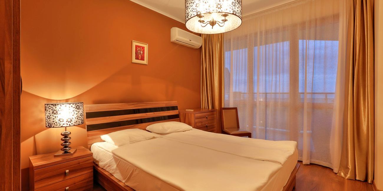 Aparthotel Golden Line 4*  Nisipurile de Aur 