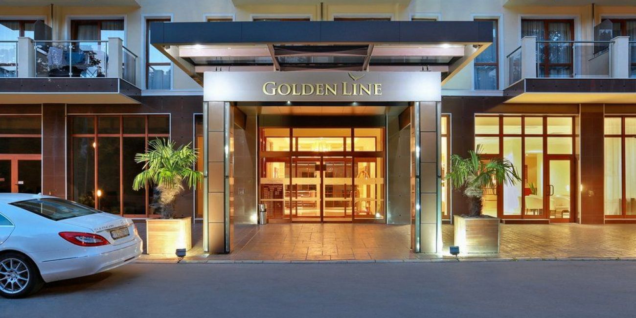 Aparthotel Golden Line 4*  Nisipurile de Aur 