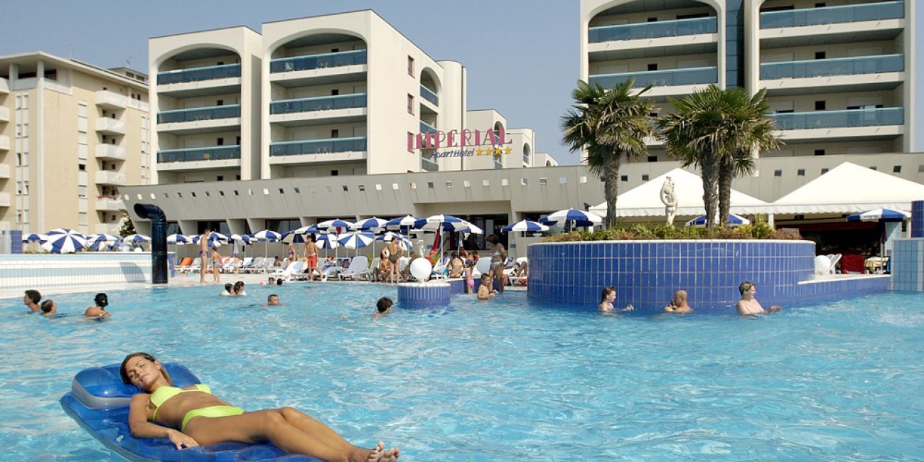 ApartHotel Imperial 4*  Bibione 