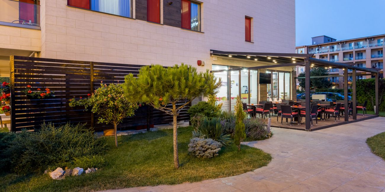 Aparthotel Tomis Garden 3* Mamaia 