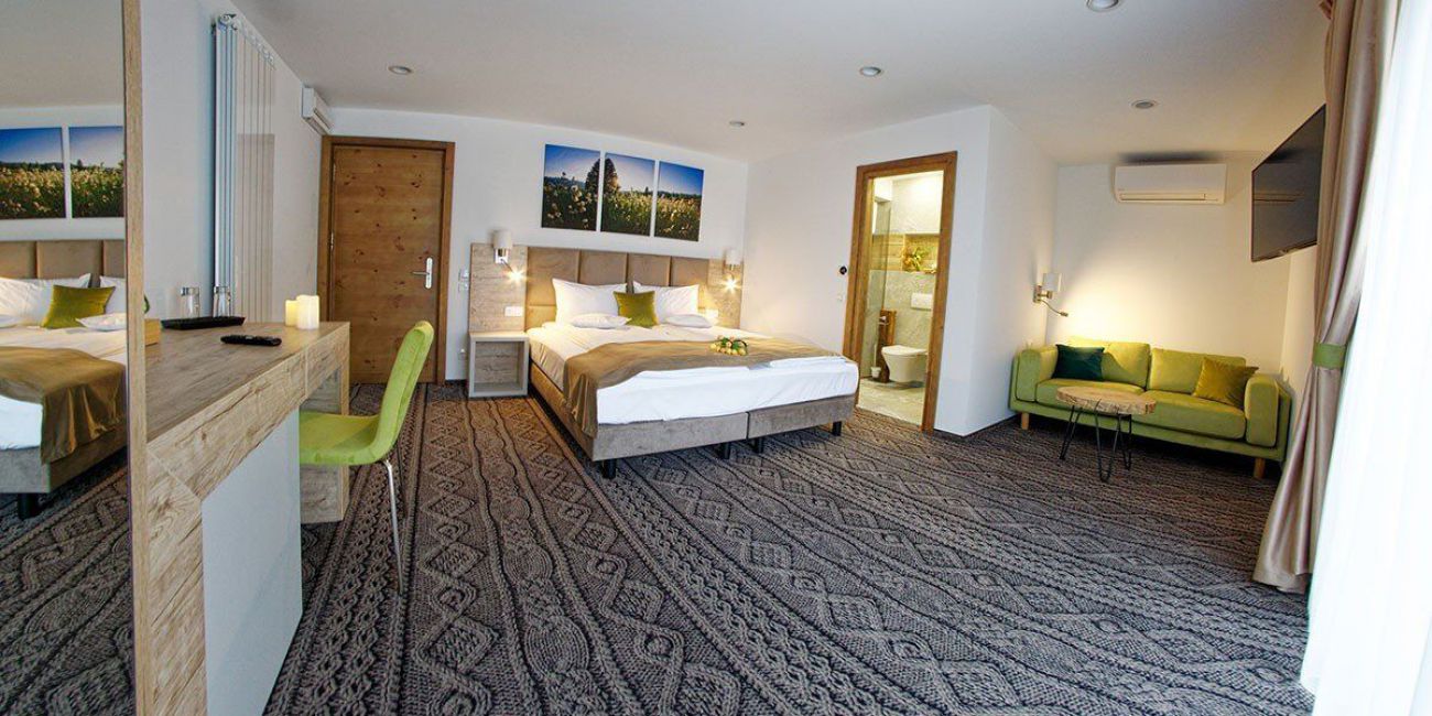 Aquarius Boutique Hotel  Bucovina 