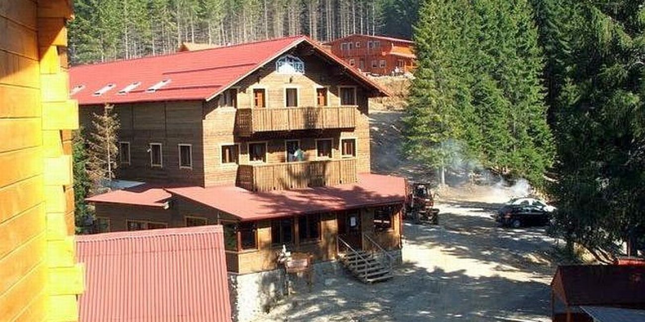 Cabana Piatra Bufnitei 3*  Harghita Bai 