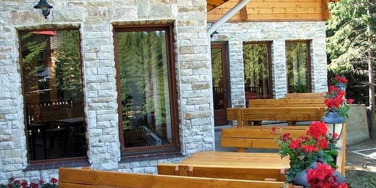 Cabana Piatra Bufnitei 3*  Harghita Bai 