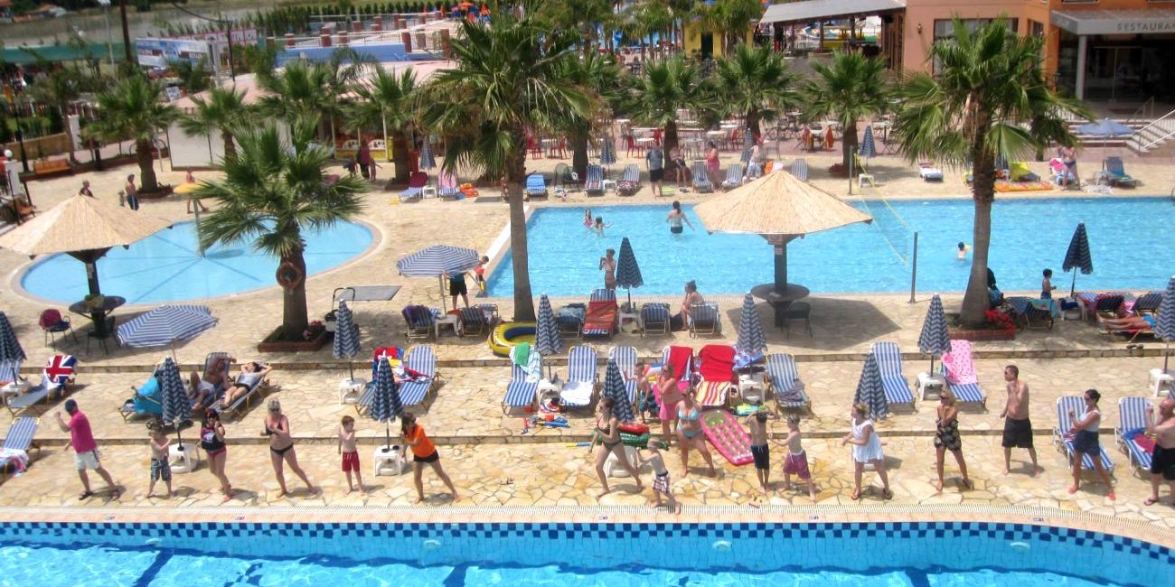 Caretta Beach Holiday Village 4* Zakyntos 