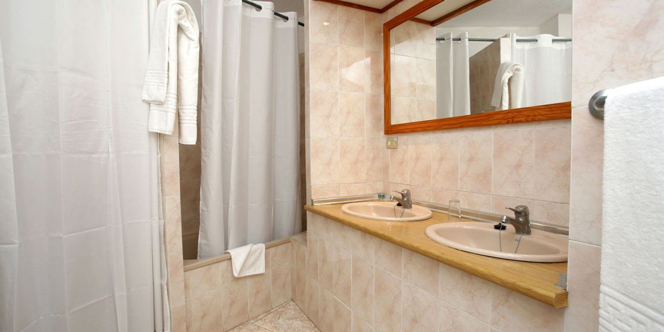 Checkin Atlantida Bungalows 3* Tenerife 