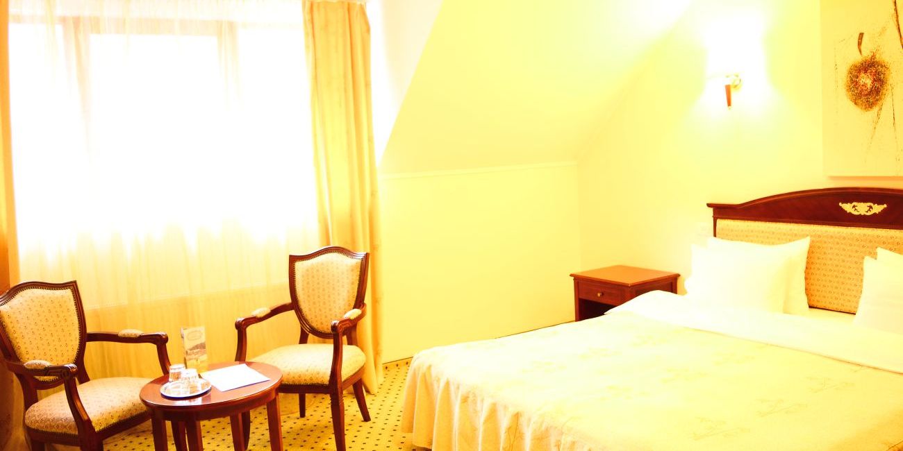 Complex Turistic Hanul Muresenilor 4*  Brasov 