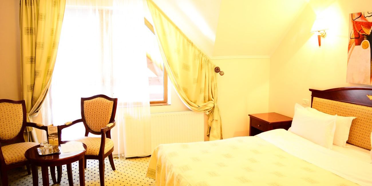 Complex Turistic Hanul Muresenilor 4*  Brasov 