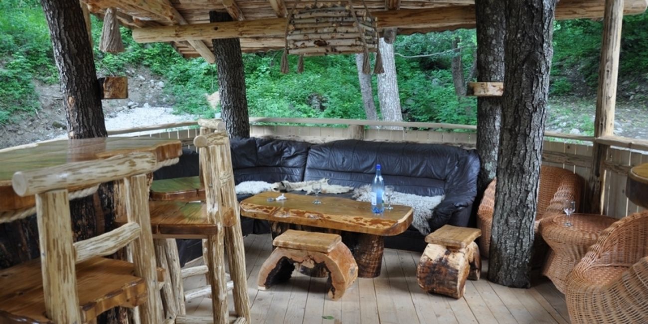 Complex Turistic Valahia 4*/3* - Demipensiune + Masa Festiva Craciun Voineasa 