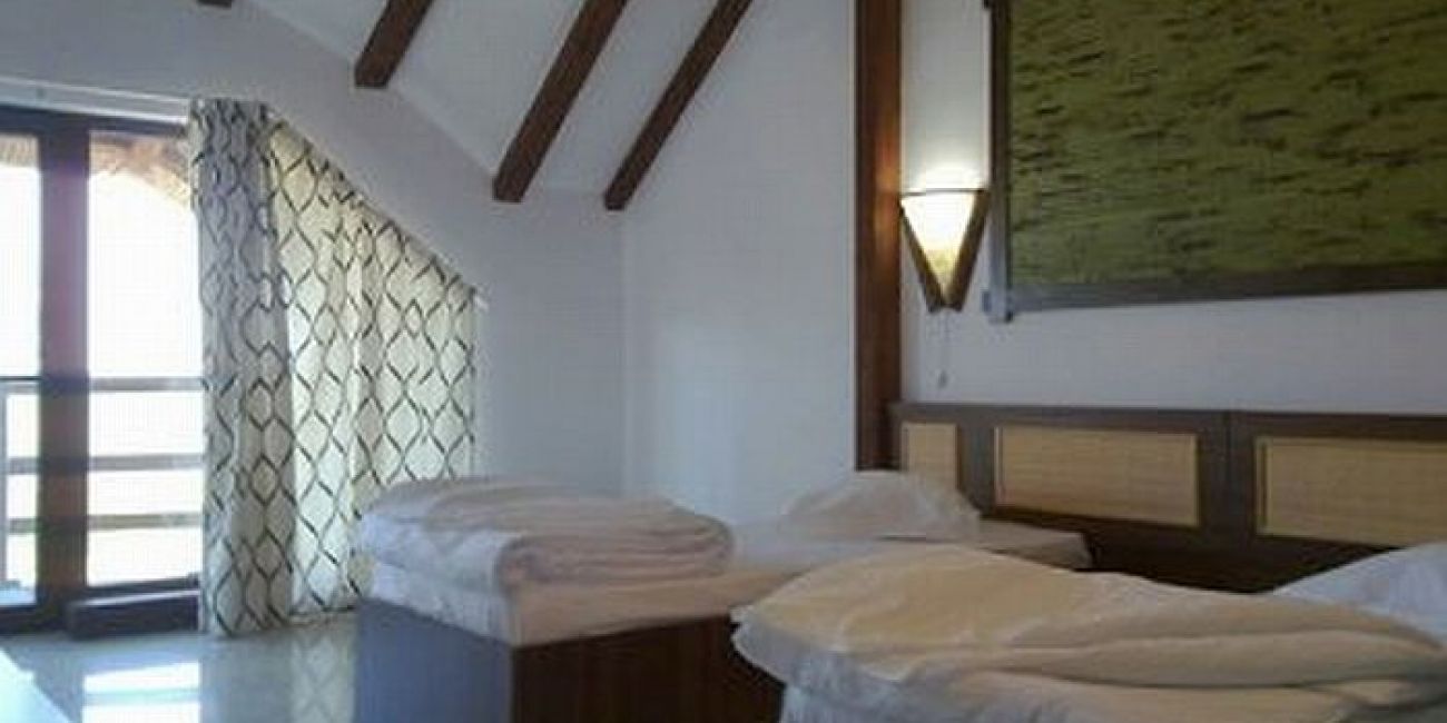 Danube Delta Resort 4*  Delta Dunarii 