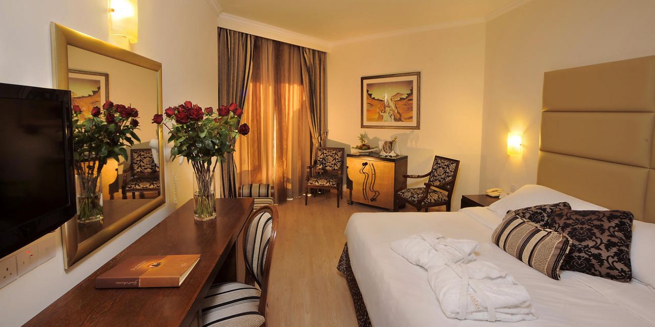 Elias Beach Hotel 4* Limassol 