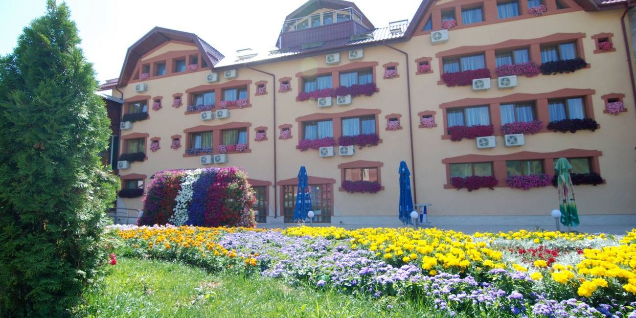 Grand Hotel Perla Ciucasului 3* Tarlungeni 