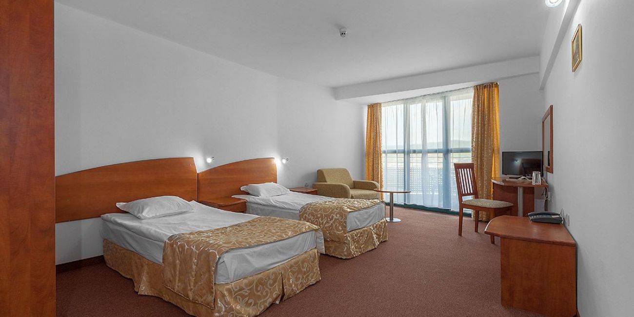 Grand Hotel Sunny Beach 4*  Sunny Beach 