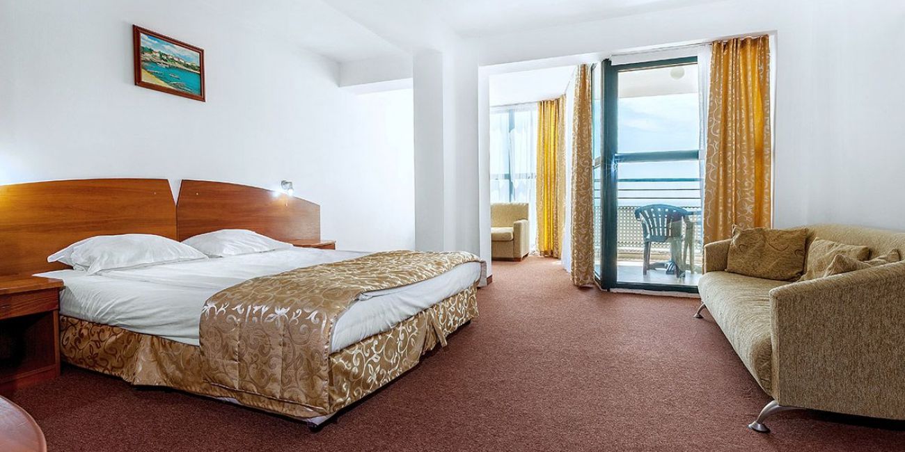 Grand Hotel Sunny Beach 4*  Sunny Beach 