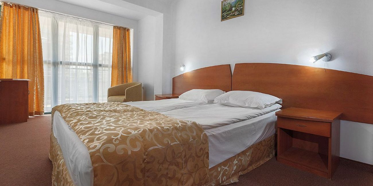 Grand Hotel Sunny Beach 4*  Sunny Beach 