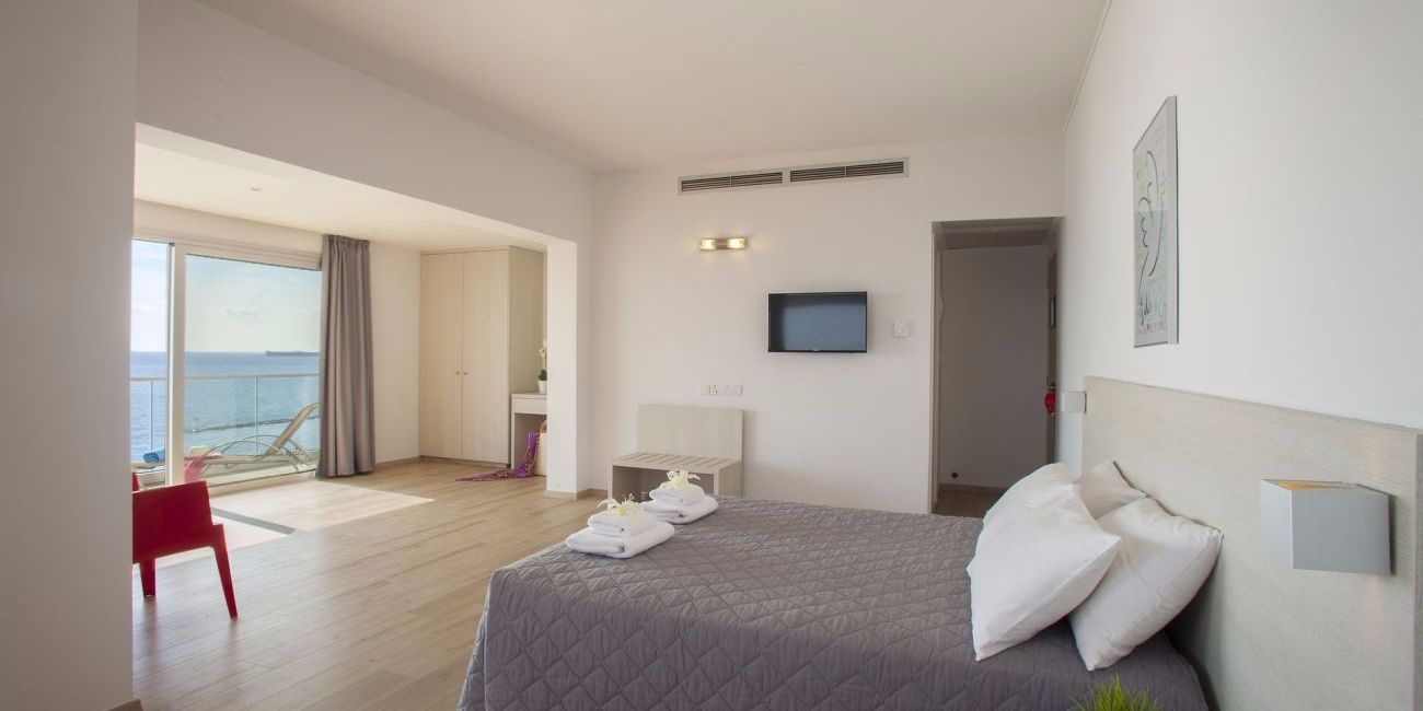 Harmony Bay Hotel 3* Limassol 