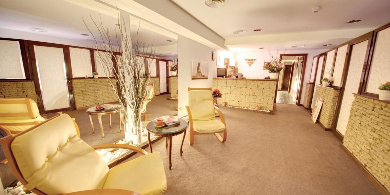 Hotel Acasa la Dracula 4*  Poiana Brasov 