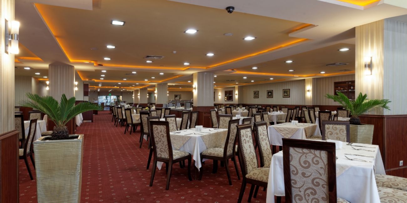 Hotel Admiral 5*  Nisipurile de Aur 