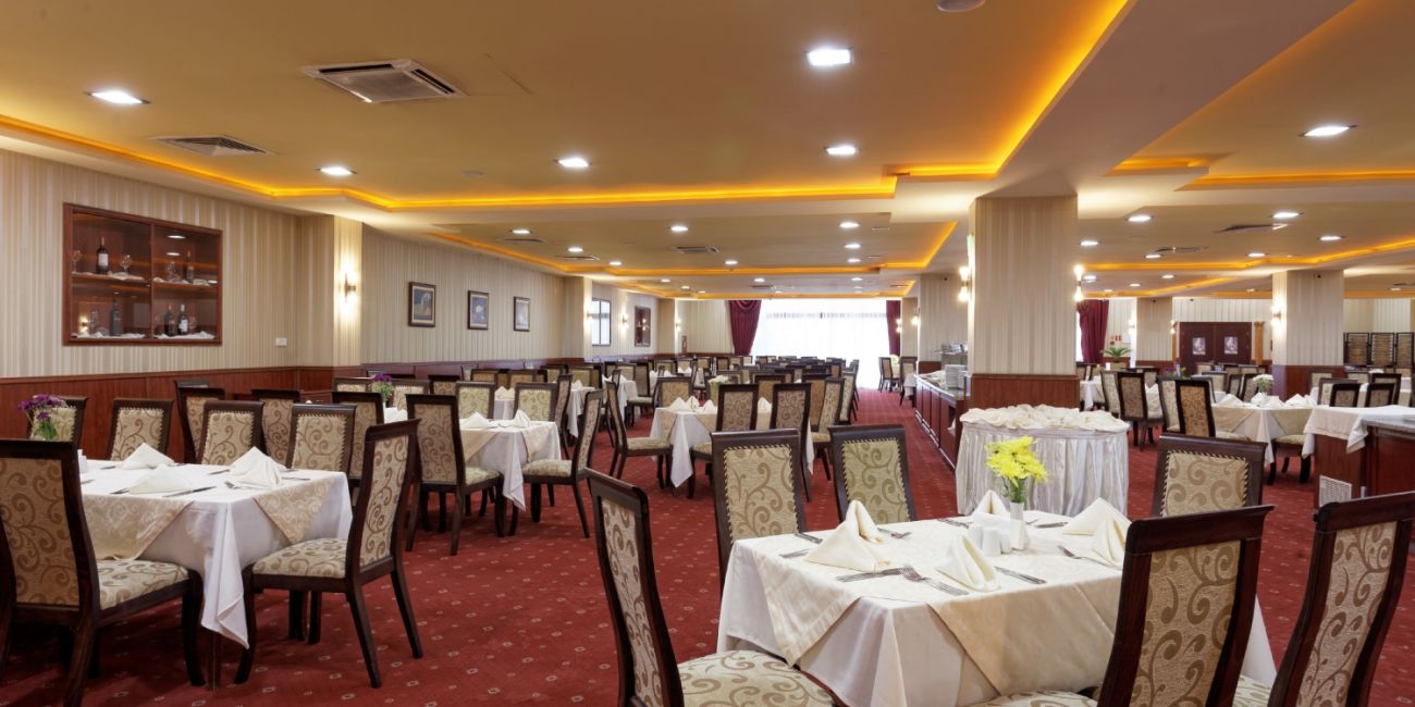 Hotel Admiral 5*  Nisipurile de Aur 