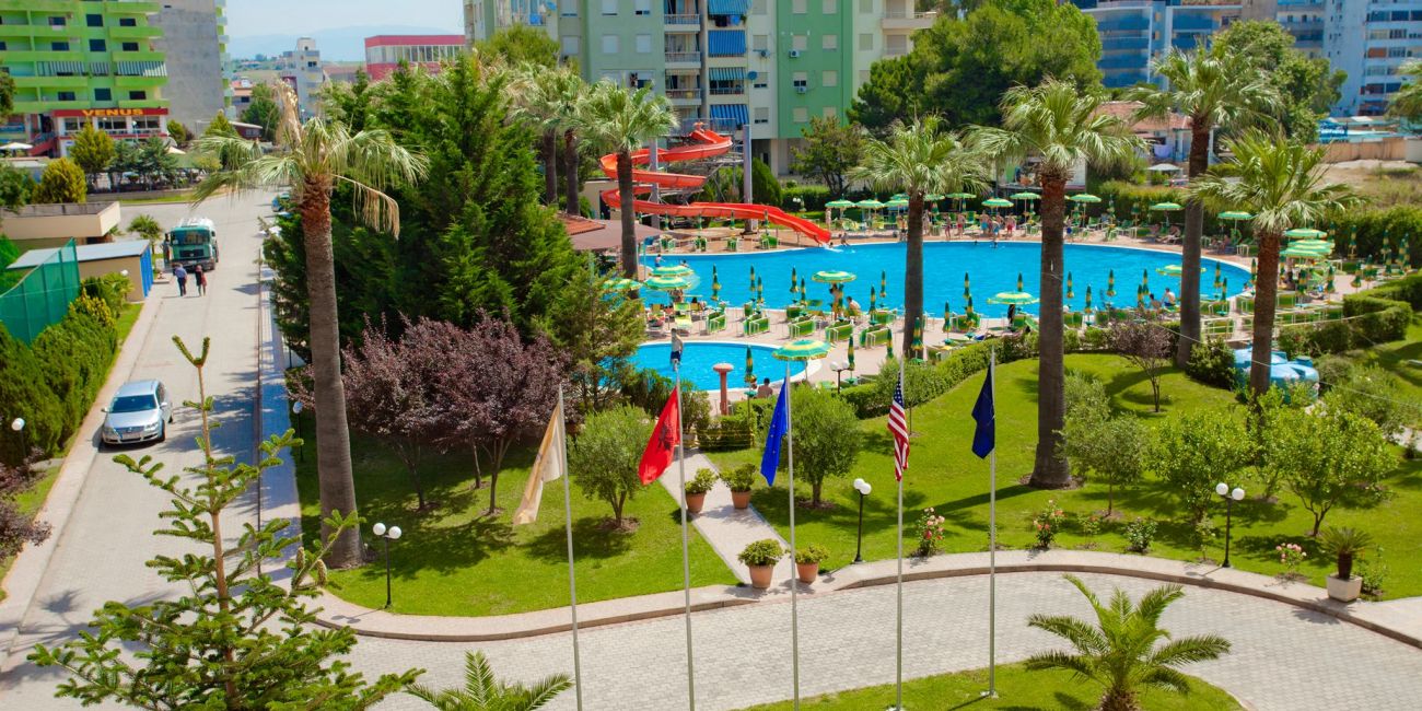 Hotel Adriatik 5*  Durres 