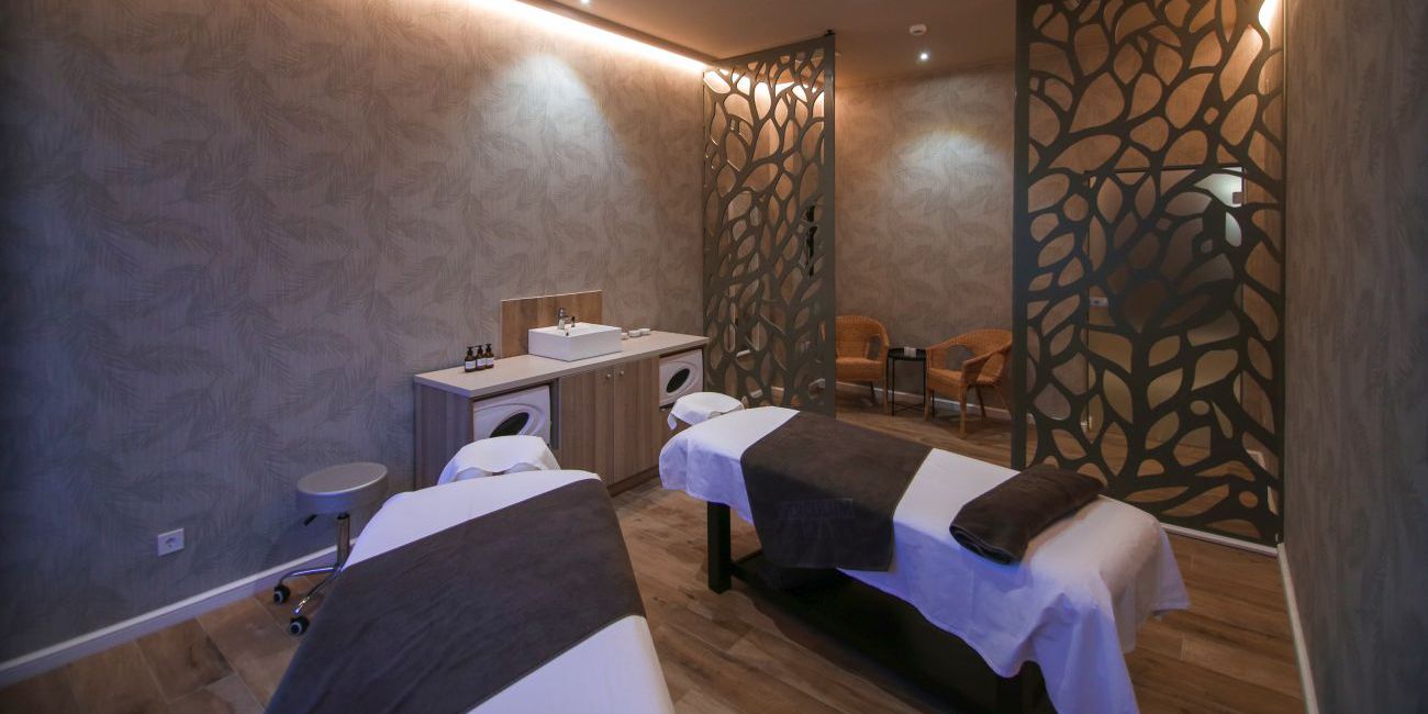 Hotel Afrodita Resort & Spa 4* Baile Herculane 