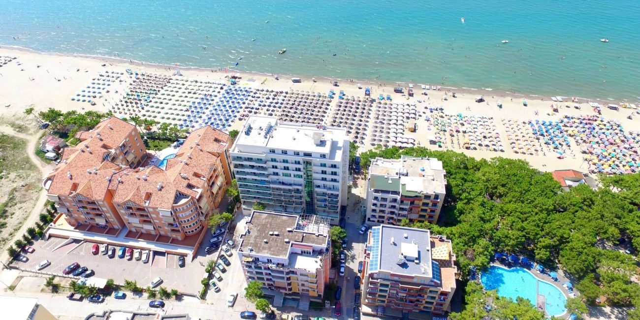 Hotel Albanian Star 4*  Durres 