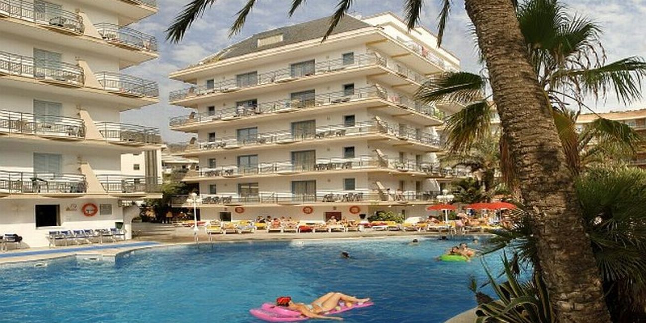 Hotel Alhambra 3* ( Individual )  - Demipensiune / Pensiune Completa  Santa Susana  