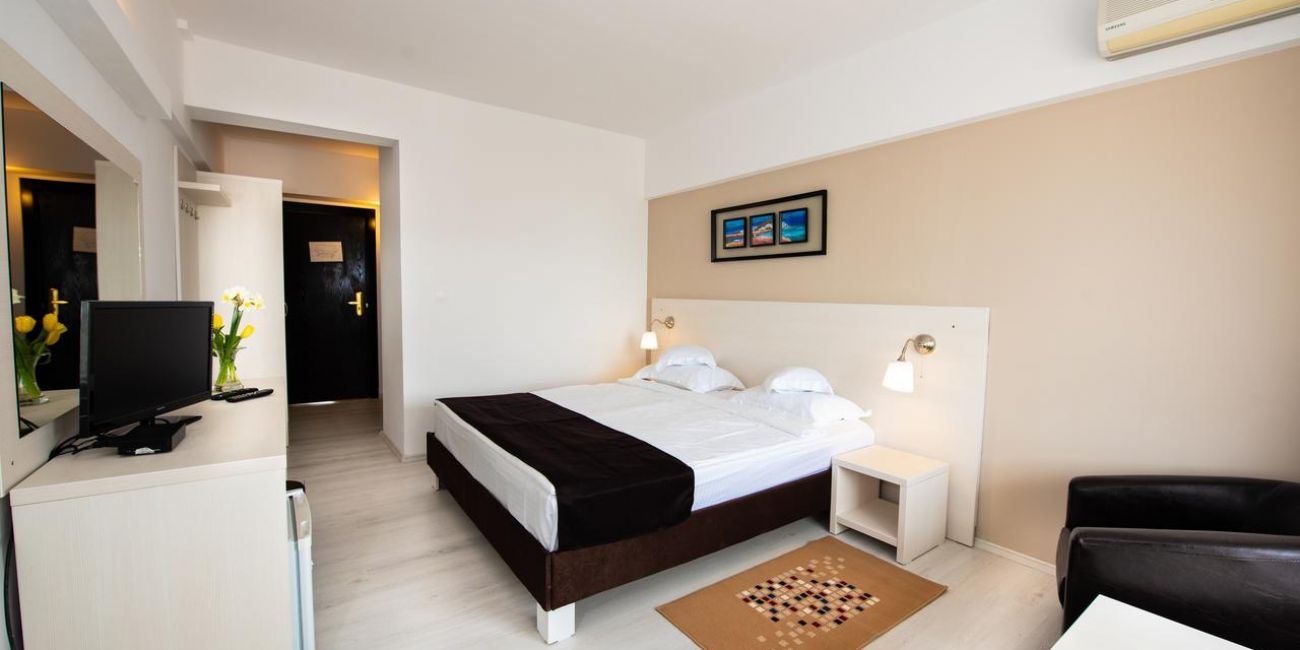 Hotel Ambasador 4* Mamaia 