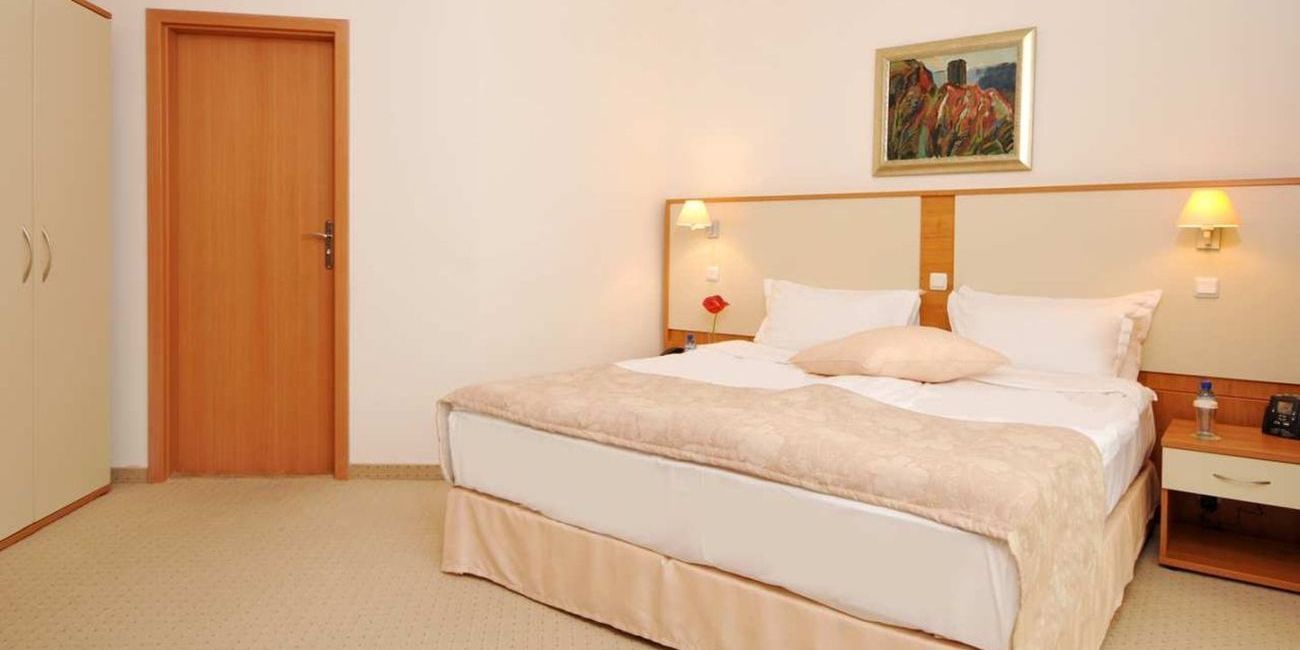 Hotel Apollo Spa Resort 4*  Nisipurile de Aur 