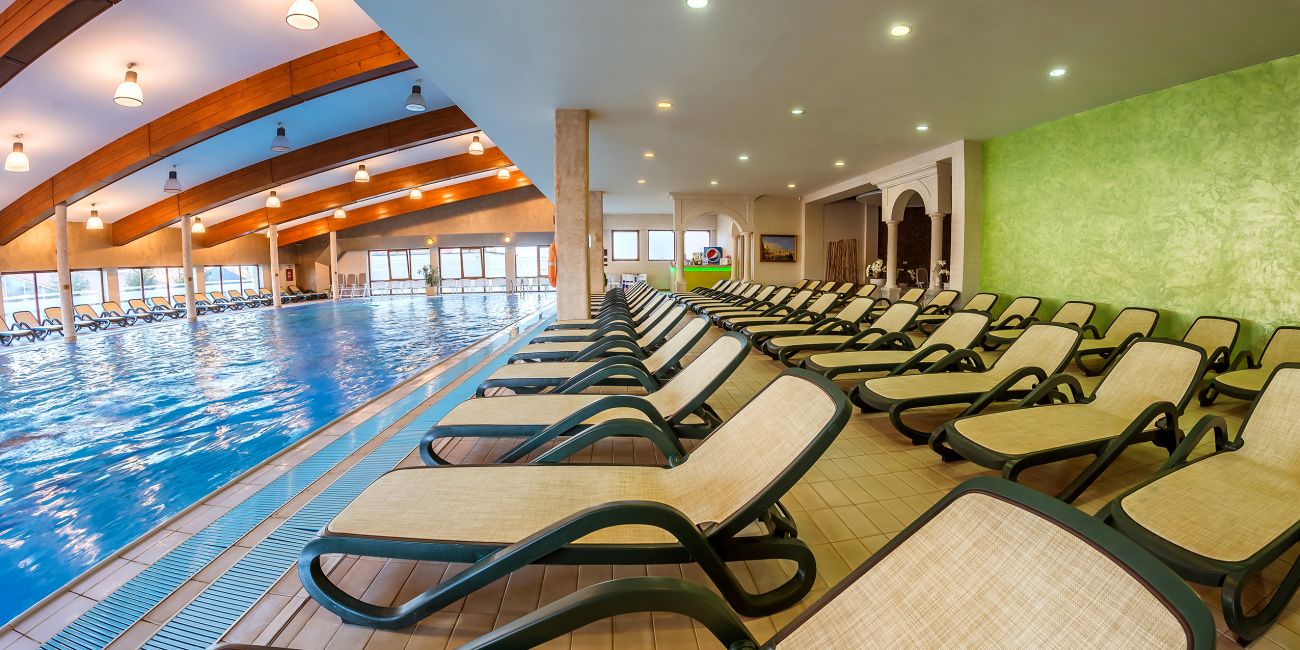 Hotel Apollo Wellness Club 4* Sangeorgiu de Mures 