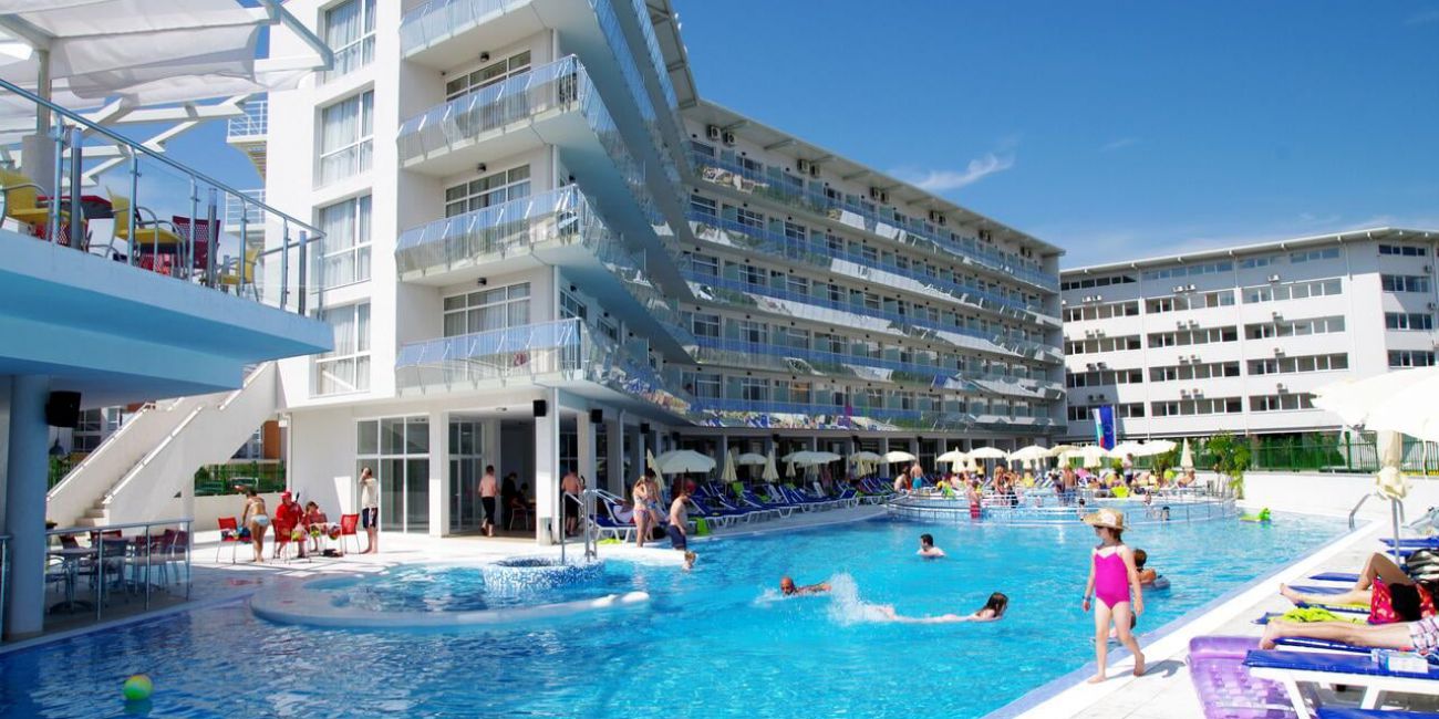 Hotel Aqua Nevis Club 4* Sunny Beach 