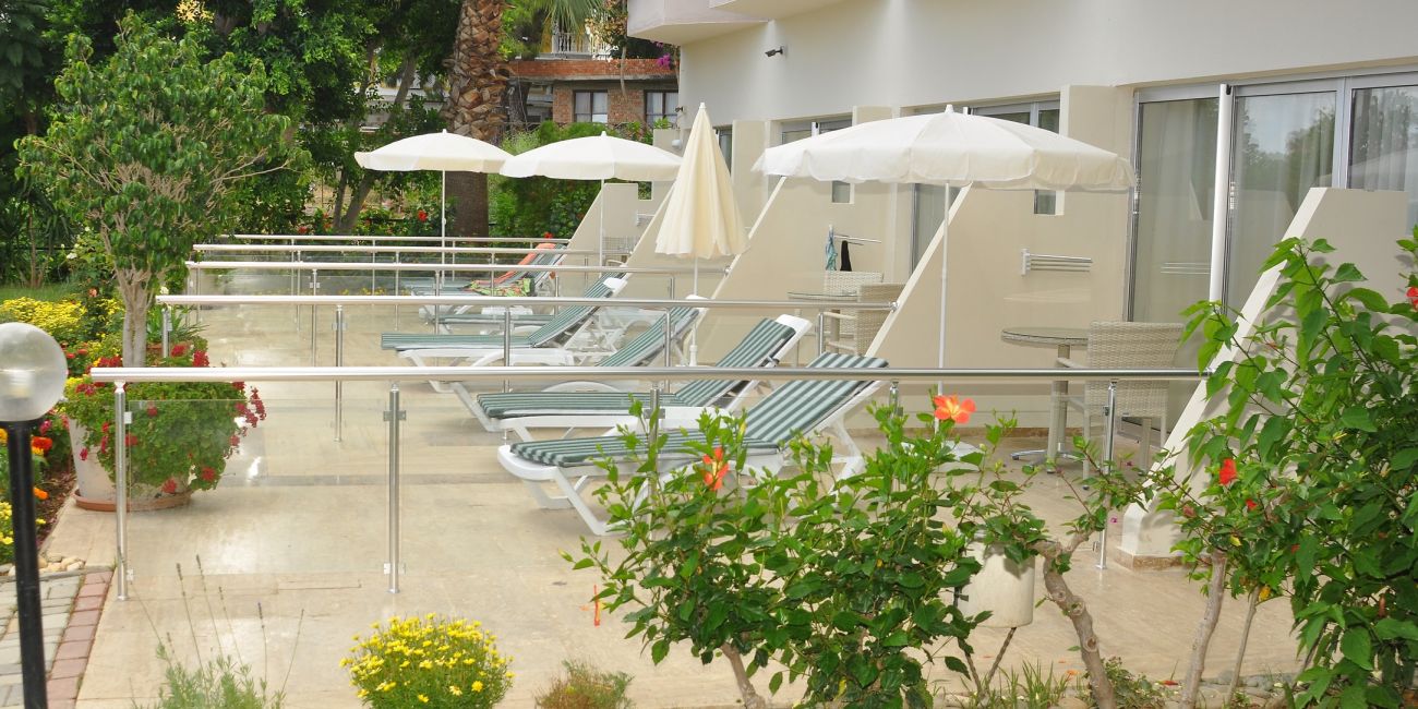 Hotel Aska Just in Beach 5* Alanya 