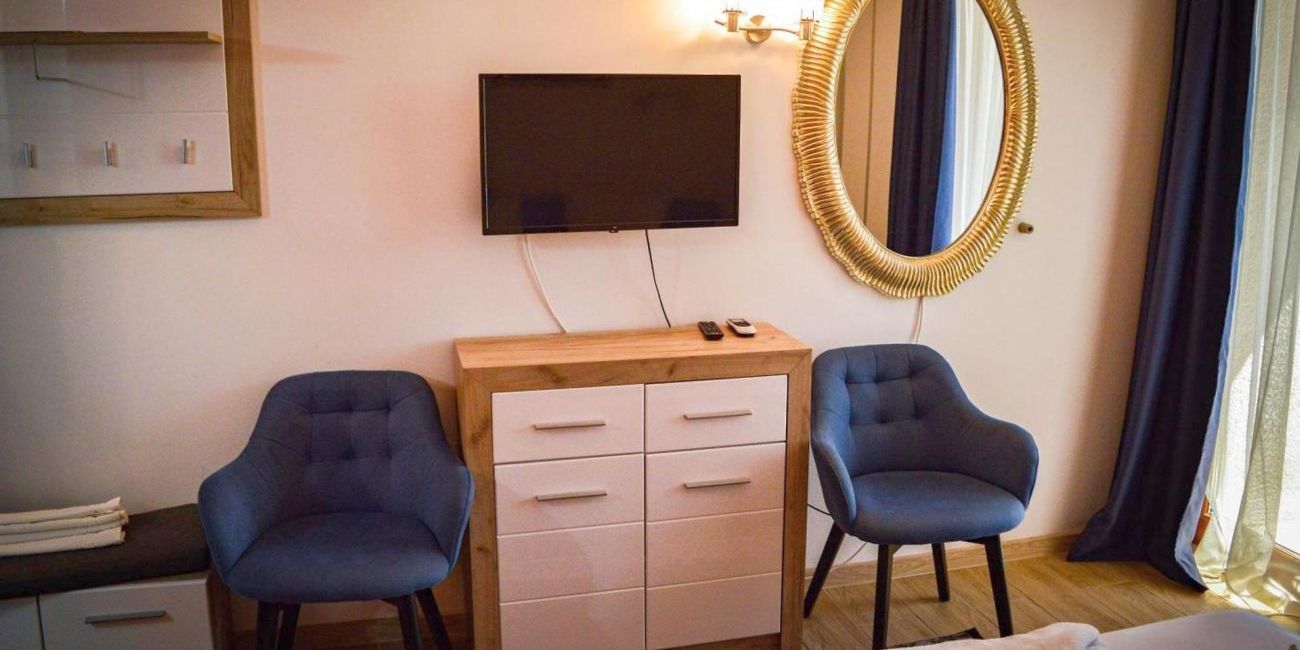 Hotel Astoria Mamaia 3*  Mamaia 