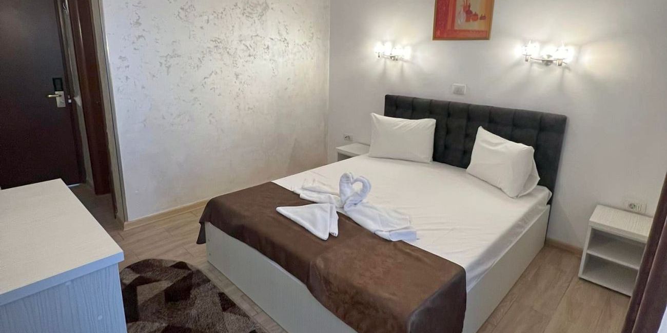 Hotel Astoria Mamaia 3*  Mamaia 