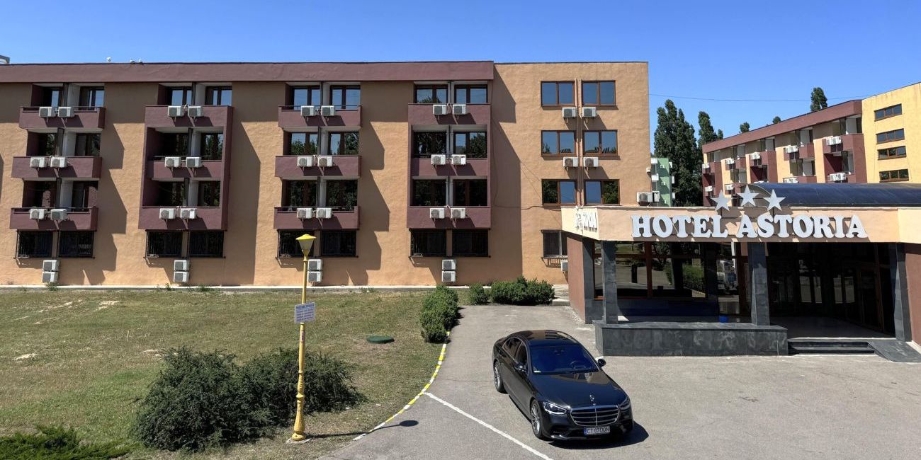 Hotel Astoria Mamaia 3*  Mamaia 