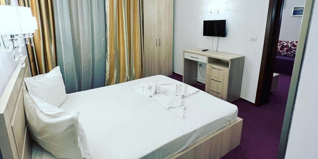Hotel Astoria Mamaia 3*  Mamaia 