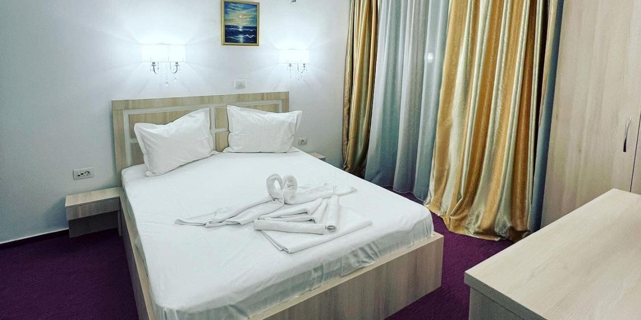 Hotel Astoria Mamaia 3*  Mamaia 